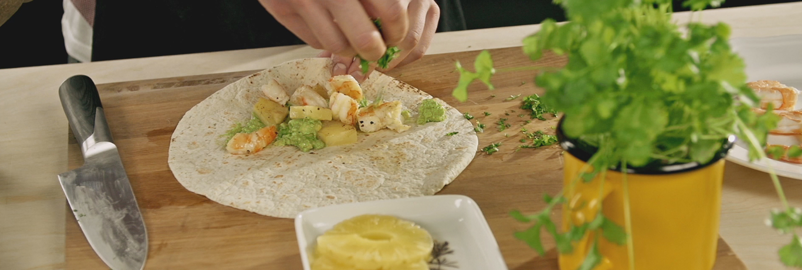 Wrap aux crevettes et au guacamole